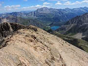 Dalla cima verso il Lago di Morasco ,  in basso a dx anche il Rif. Città di Busto